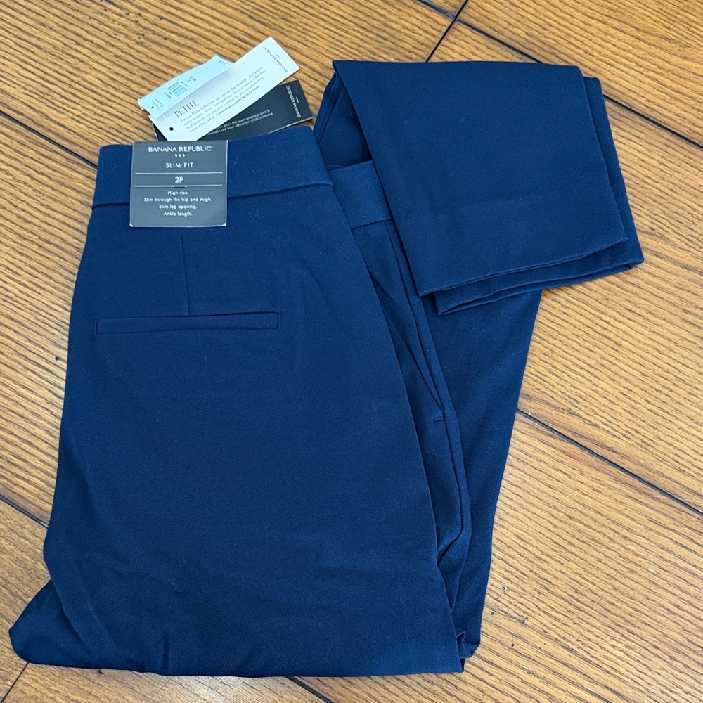 Banana Republic Women's Pants in Navy Blue
